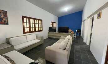 Imagem 2: Imóvel para aluguel e venda tem 200 metros quadrados com 4 quartos