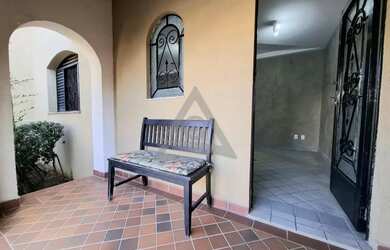 Imagem 3: Casa à venda e para alugar em Campinas, Bosque, com 2 quartos, com 103 m²