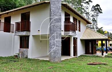 Imagem 2: Imóvel para venda tem 1600 metros quadrados com 3 quartos em Buenos Aires - Guarapari - ES