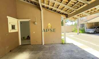 Imagem 2: Sobrado em condomínio, centro de Canoas, 4 quartos, desocupado, pátio generoso