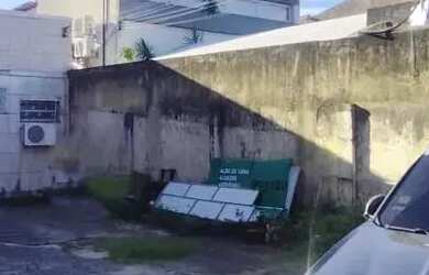 Imagem 3: Excelente casa com terreno, ideal para comércio, estacionamento, pousada, quitinetes..