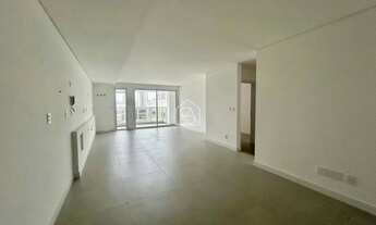 Imagem 7: Apartamento com 3 suítes e 2 vagas de garagem coberta no Estreito Florianópolis SC