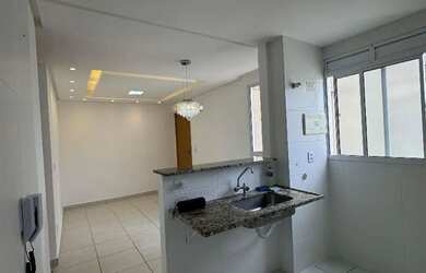 Imagem 4: Alugo Apt reformado 2/4 R$1.600,00
