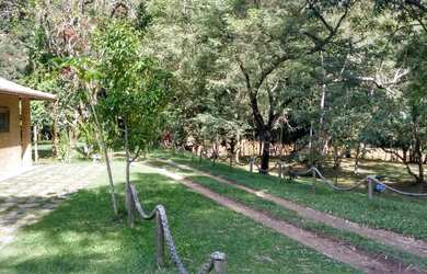 Imagem 6: Casa na serra, beira rio