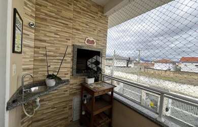 Imagem 2: Apartamento semi mobiliando com 2 quartos sendo 1 suíte, na Ponte do Imaruim