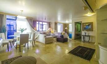 Imagem: Apartamento à Venda com 211 m² 4 Quartos