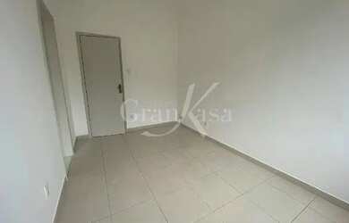 Imagem 3: Quarto e sala com vaga