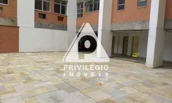 Imagem 3: Apartamento à venda, 4 quartos, 1 suíte, 2 vagas, Gávea - RIO DE JANEIRO/RJ