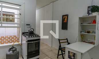 Imagem 3: Apartamento para Aluguel - Floresta, 1 Quarto, 32 m2