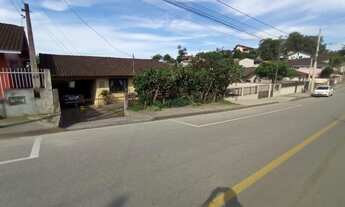 Imagem 1: Casa a Venda com 3 Dormitórios em Joinville SC