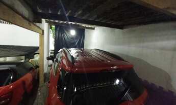 Imagem 3: Casa para venda possui 249 metros quadrados com 5 quartos em -