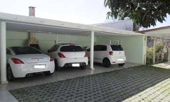 Imagem 3: Sobrado com 4 dormitórios à venda por R$ 1.200.000,00 Novo Mundo - Curitiba/PR