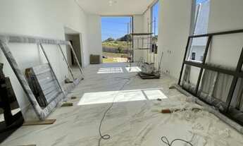 Imagem 2: Casa em condomínio à venda, 4 quartos, 4 suítes, 4 vagas, Cond. Gran Royalle - Lagoa Santa