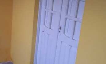 Imagem 4: Aluga-se Casa em Lagoa do Carro, muro c cerca elétrica, garagem 2 carros,3 quartos, etc.