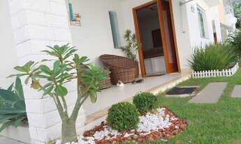 Imagem 4: Casa de condomínio para venda possui 146 metros quadrados com 3 quartos