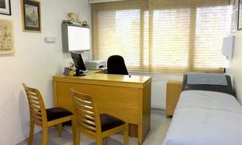 Imagem 5: Prédio Comercial 232 M², 6 Salas, 12 Vagas, 4 Banheiros