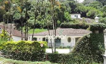 Imagem 2: Casa linear ótima para atividade comercial