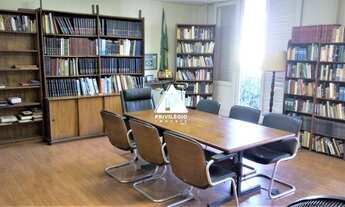 Imagem 4: Casa à Venda em Laranjeiras - 6 Quartos - 9 Banheiros -Piscina-Sauna-Churrasqueira- 582 m2