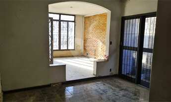 Imagem 3: Casa de 3 dormitórios, 5 vagas de garagem e com edícula, em Paulicéia, Campinas