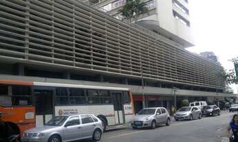 Imagem 2: Excelente Apartamento na Esquina da Av. Paulista com Rua Augusta, 250m² au. 2.650.000,00
