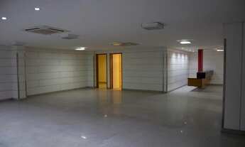 Imagem 2: Ponto comercial/Loja/Box para aluguel com 691 metros quadrados em Cremação - Belém - PA