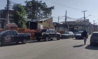 Imagem 3: Casa para venda possui 10 metros quadrados com 4 quartos em Campo Grande - Rio de Janeiro