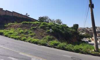 Imagem 2: Excelente lote de esquina