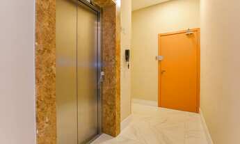 Imagem 6: Apartamento à venda, sacada com churrasqueira, um quarto, mobiliado, Água Verde, Curitiba