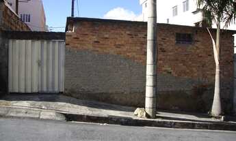 Imagem: BELO HORIZONTE - Casa Padrão - União