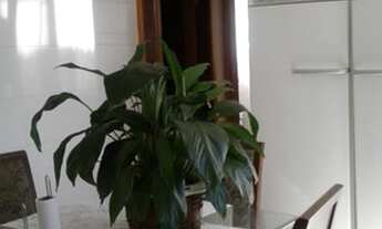 Imagem 7: Belíssimo sobrado à venda na Vila Suíça em Indaiatuba-SP, 3 suítes, área gourmet com pisci