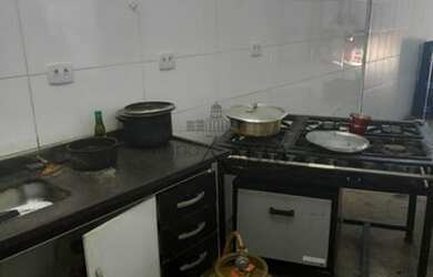 Imagem 4: Ponto comercial/Loja/Box para aluguel possui 200 metros quadrados