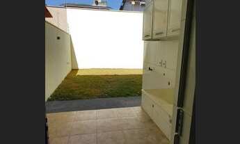 Imagem 4: Casa para venda com 110 metros quadrados com 3 quartos em Moinho dos Ventos - Goiânia - GO