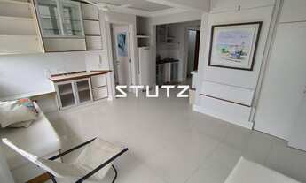 Imagem 2: Apartamento a venda com vista mar em Caiobá - 2 quartos / 1 suíte