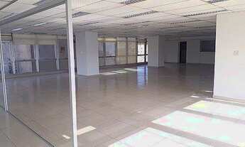 Imagem 7: Amplo Cjto. A 350m do Metrô Republica