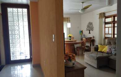 Imagem 7: Térrea para venda possui 274 metros quadrados com 7 quartos em Barra Velha - Ilhabela - SP