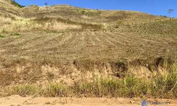 Imagem 3: Terreno à venda, 943 m² por R$ 110.000,00 - Centro - Santana do Deserto/MG