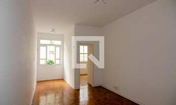 Imagem 2: Apartamento para Aluguel - Copacabana, 2 Quartos, 75 m2