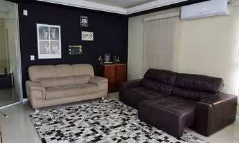 Imagem: PALHOçA - Casa Padrão - Pedra Branca