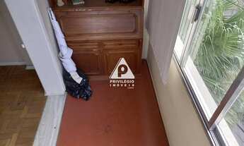 Imagem 7: 3 quartos, dependência completa, vaga alugada