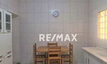 Imagem 2: Casa com 2 quartos sendo 1 suíte atrás do Makro