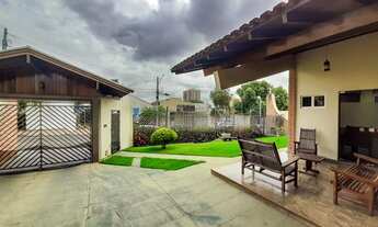 Imagem 4: Casa espaçosa para venda localizada no centro de Votuporanga