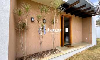 Imagem 2: Casa em lote de 1.000 m² no Residencial Ouro Verde