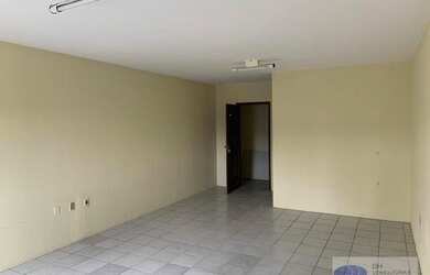 Imagem 4: Sala para alugar, 34 m² por R$ 900,00/mês - Coité - Eusébio/CE