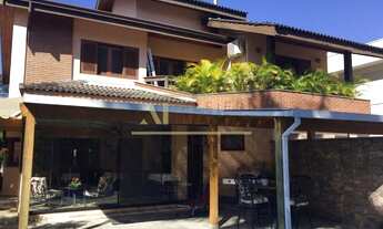 Imagem: SANTANA DE PARNAÍBA - Casa de Condomínio