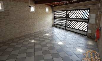 Imagem 2: Ref.: 6004 - Sobreposta baixa com 2 dormitórios, 90,42 m²