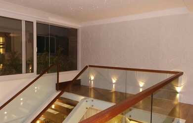 Imagem 6: Casa maravilhosa no Alphaville 1, porteira fechada, aceita permuta!