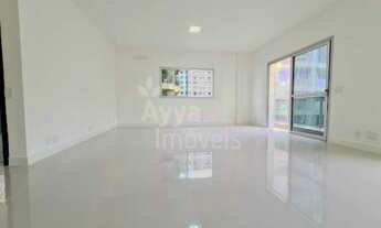 Imagem: Lindo apartamento com vista lateral mar