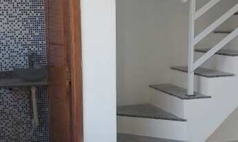 Imagem 2: Casa duplex 2 qts 1 vaga sacada 5 minutos Centro Financio vendo