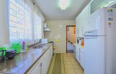 Imagem 13: Casa de 397 m³ com 4 quartos no Bairro Jardim Botânico