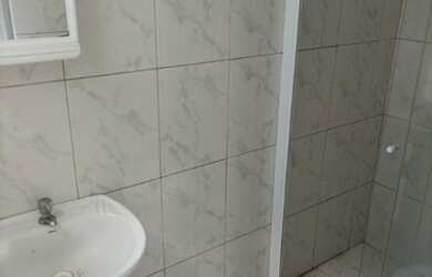 Imagem 7: Kitnet com 1 dormitório para alugar, 40 m² por R$ 730,00/mês - Cidade Industrial - Curitib